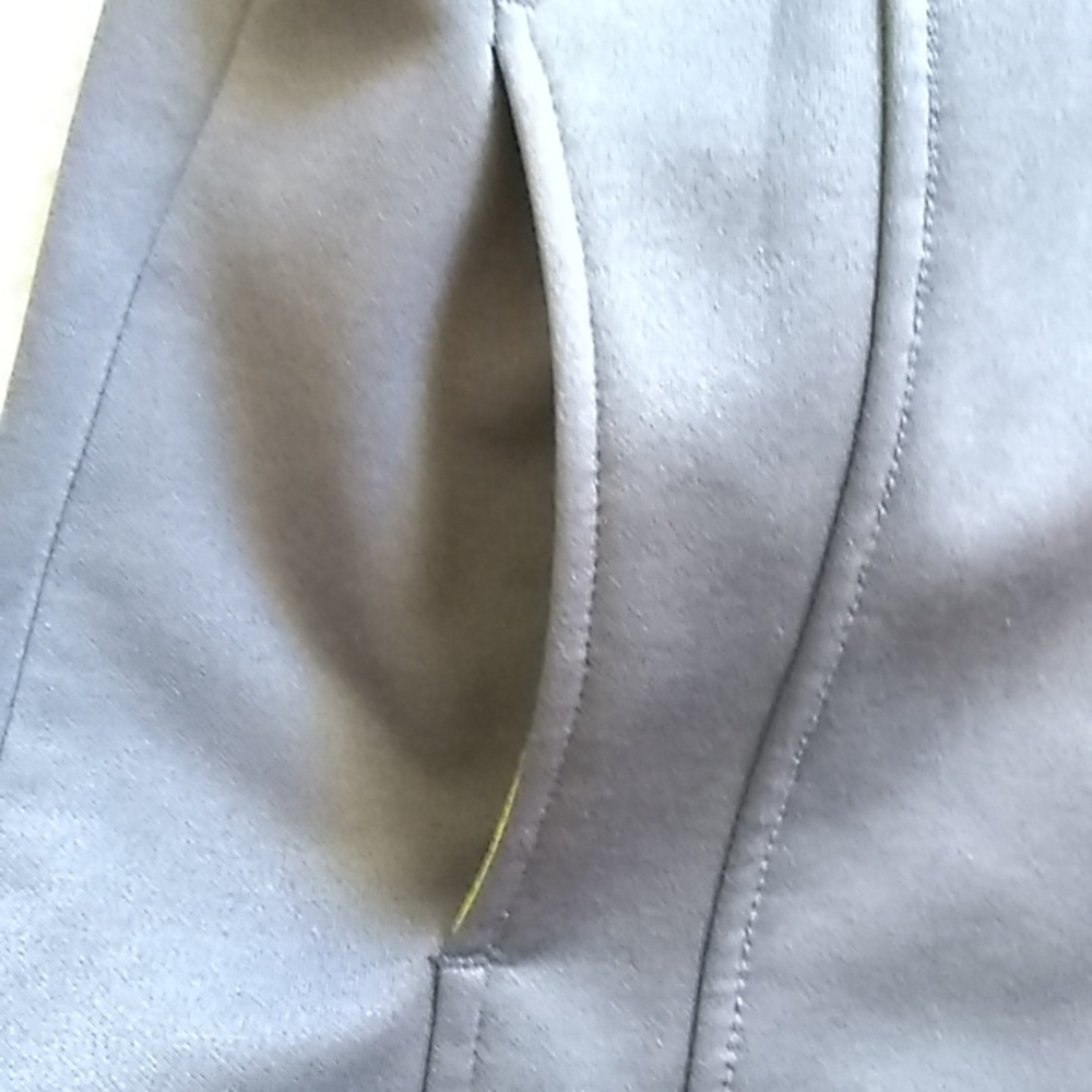 Puma jacket - Picture 3 of 7